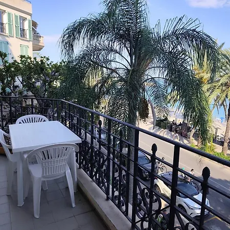 Victoria Playa Apartment