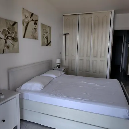 Victoria Playa Apartment Menton